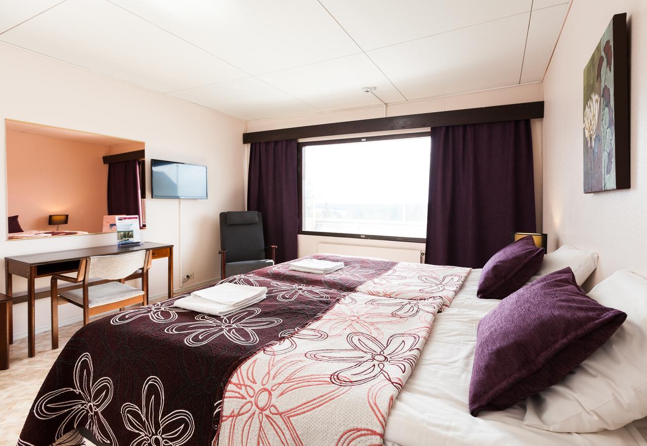 Hotel Julie Γιόενσου Εξωτερικό φωτογραφία
